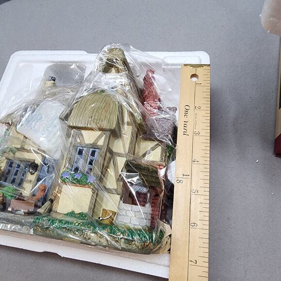 RARE LEMAX‎ CADDINGTON VILLAGE The Cheshire Cottage 2011 NIB - Picture 7 of 7